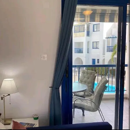 Apartment Pool View Paphos